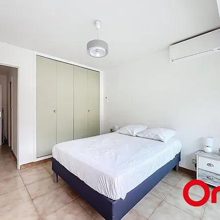 Spacieux 2 Pieces Avec Piscine, Terrasse Et Parking, Proche Plages Et Commodites - Garavan - Fr-1-647-38 Apartmán