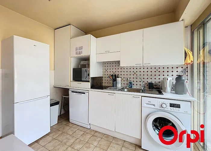 Spacieux 2 Pieces Avec Piscine, Terrasse Et Parking, Proche Plages Et Commodites - Garavan - Fr-1-647-38 Apartment Menton